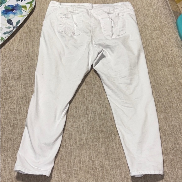 Sz 18 white stretch jeans distressed skinny wax brand butt I love you - Picture 4 of 5